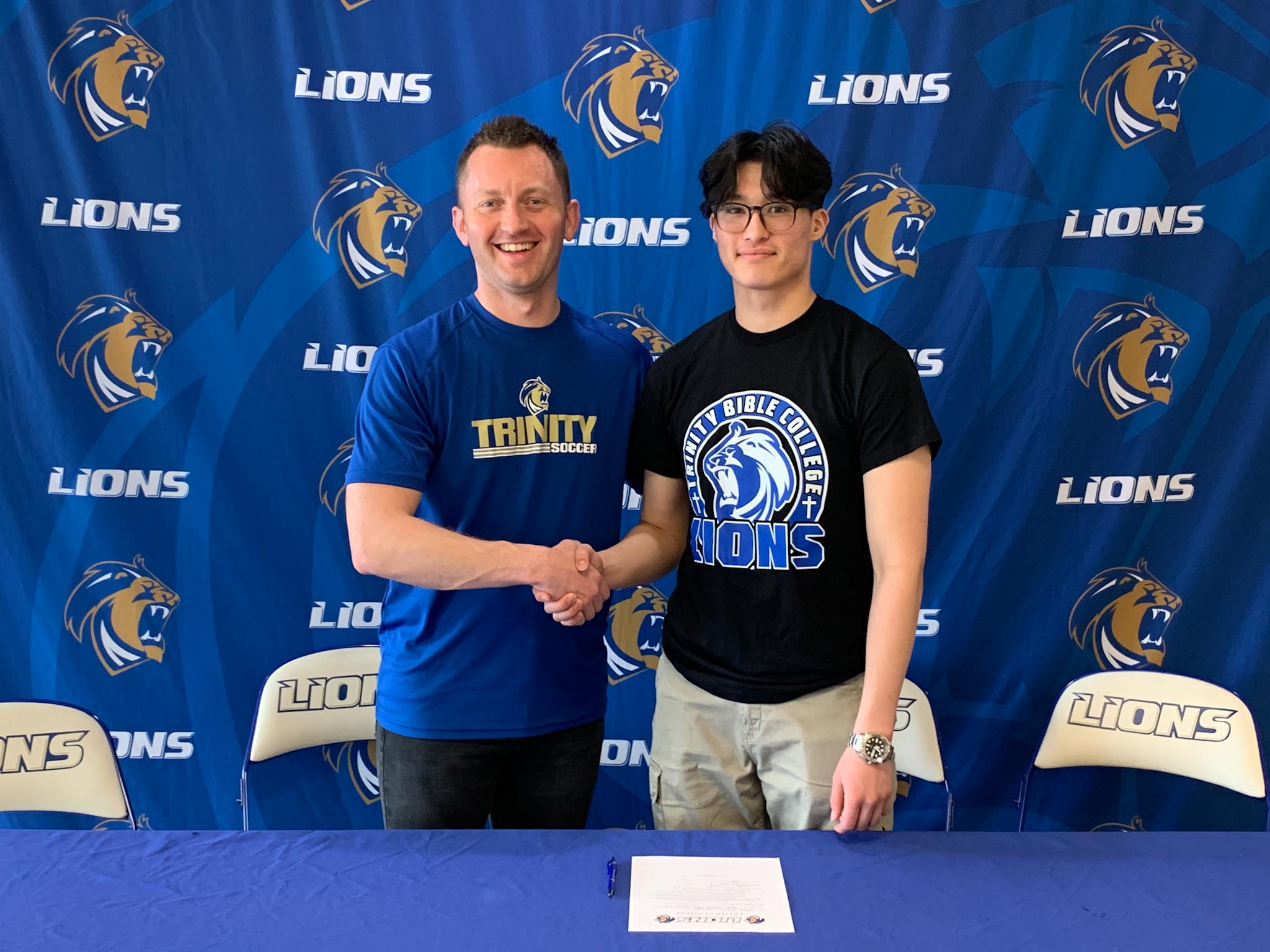 Damon Duran Jr Commits to Lions Soccer for the 2023-2024 Athletic Season