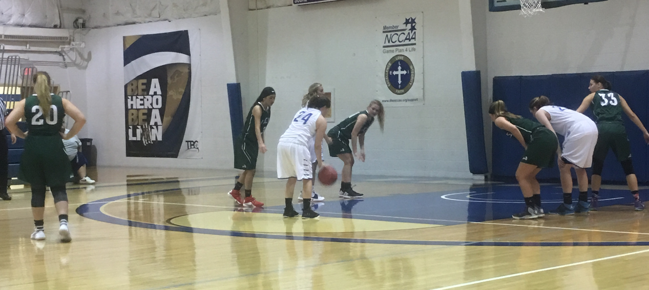 Lions WBB Falls to DCB at Home